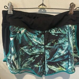 Athleta Running Shorts Size Medium